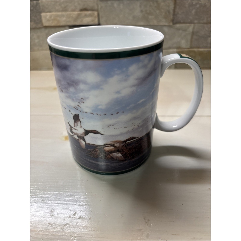 Ducks Of North America Collector Mugs - On The Delta Marsh (Canvasbacks)